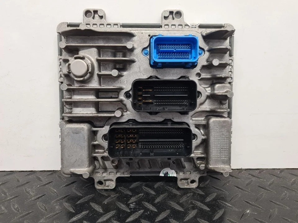 VAUXHALL ASTRA MK7 (K) (3600) 2017 1.6 CDTI ENGINE CONTROL UNIT B16DTU 55501607 - Image 2 of 4