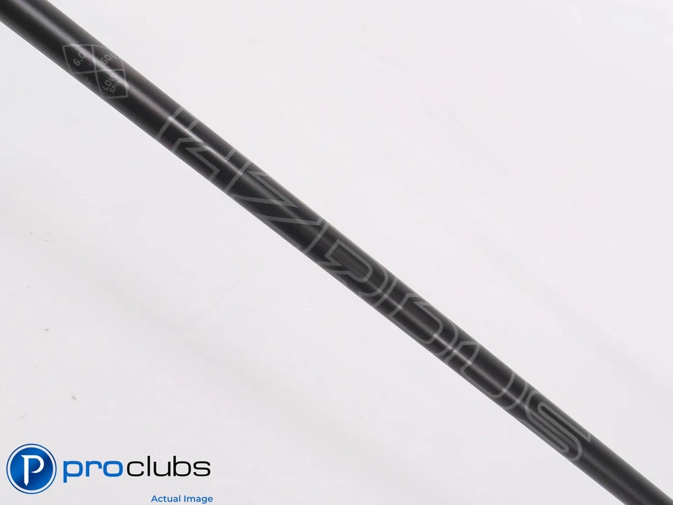 Nice! Cobra Darkspeed MAX 10.5* Driver w/ HC - HZRDUS Gen4 Black 60 Stiff 460236 - Image 3 of 4