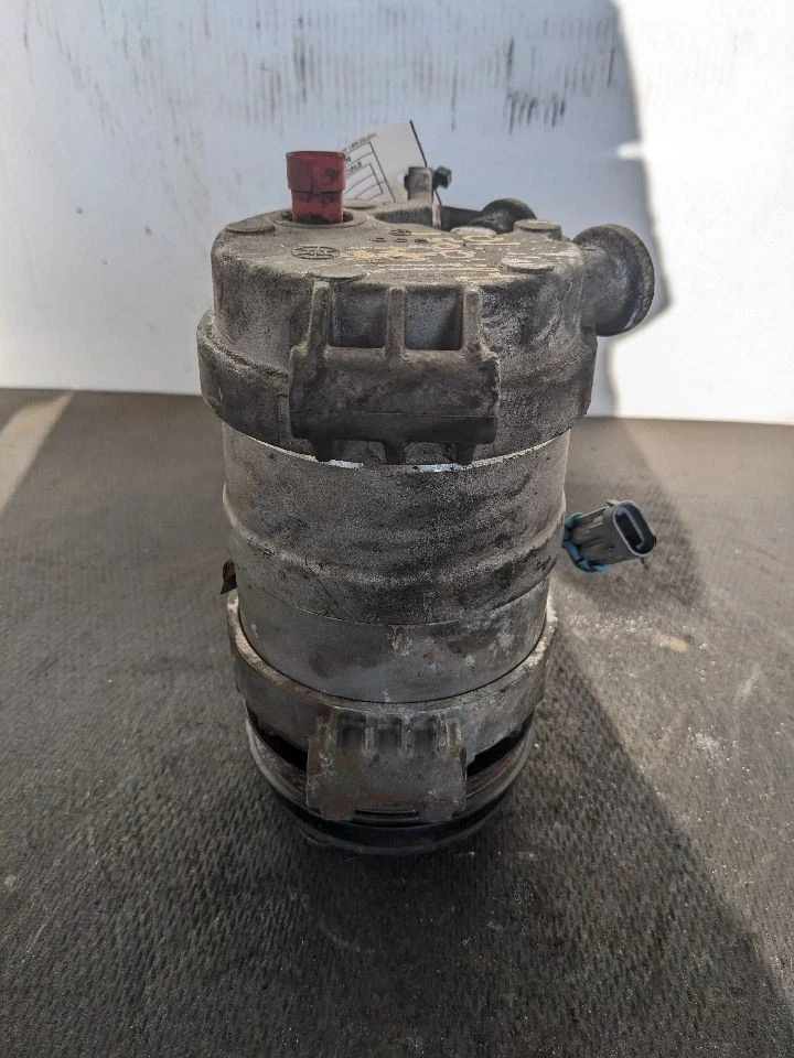 Compresor de aire acondicionado Delphi fabricante se adapta a camioneta Sierra 1500 99-02 1180162 Foto 2 de 4