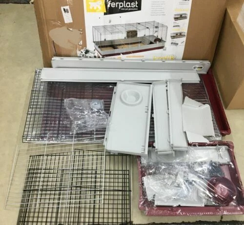 Isolierte Käfige & Gehege für Meerschweinchen