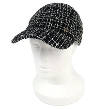 AUTH CHANEL 23B COCO MARK TWEED BASEBALL CAP BLACK WHITE GOLD HARDWARE WOMENS