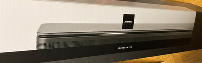 BOSE SOUNDBAR 700, schwarz glänzend , gebraucht aber unbenutzt!
