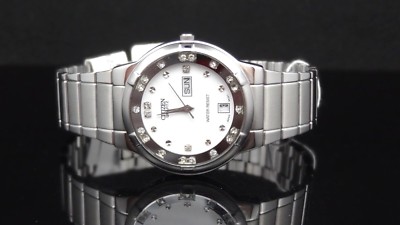 Citizen Day Date Gold Steel Rectangle Crystal Dial Analog