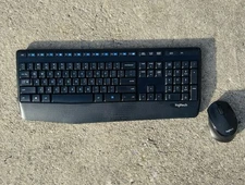 Logitech Wireless Keyboard and Mouse Combo