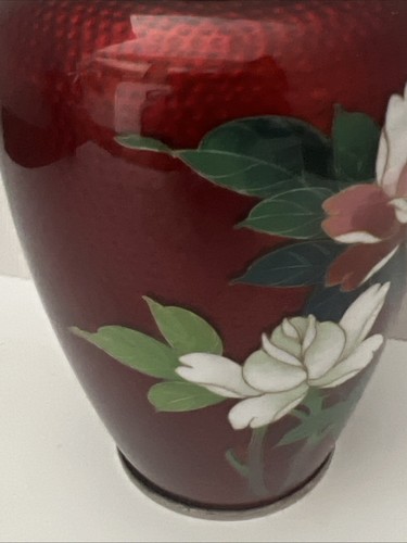 4 3/4” Japanese Pigeon Blood Floral Cloisonné Vase - Picture 5 of 11