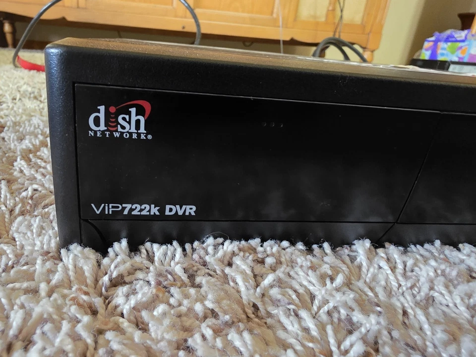 DISH Network ViP 722k  DVR  with Antenna + Splitter Triplexer WORKS - Image 2 of 4