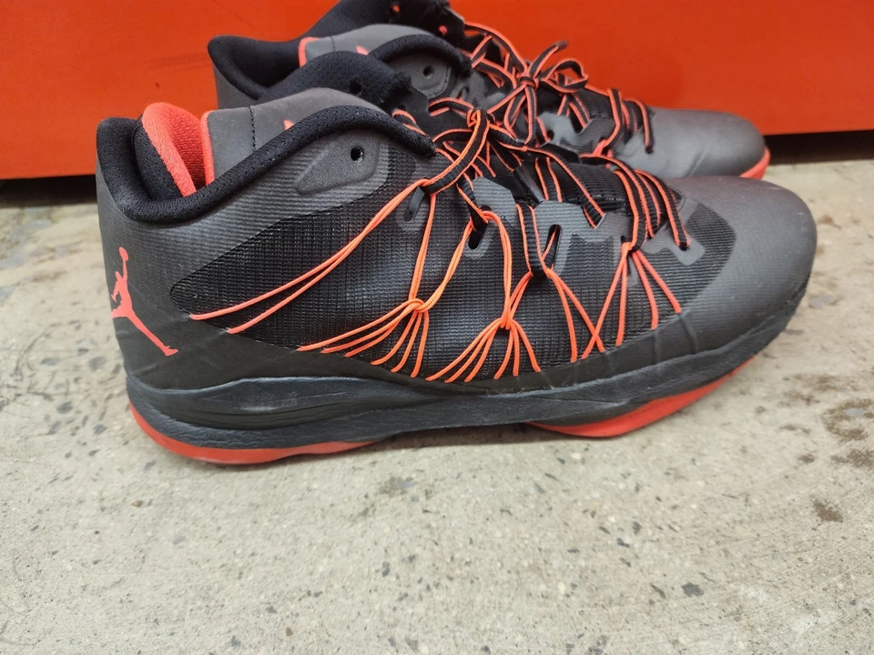 Talla 10 - Jordan CP3.VII Negro Infrarrojo - 644805-024 Foto 2 de 4