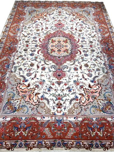 8'1"x11'7'' Very Fine Silk & Wool Tabrize Pornamie Area Rug - Area Carpet - Picture 1 of 24