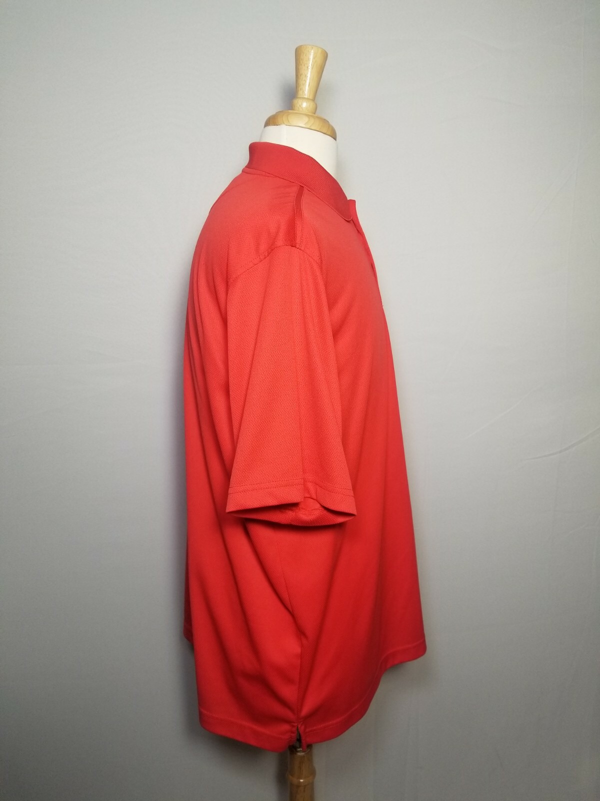 Wedge Performance Solid Bright Red Short Sleeve G… - image 3