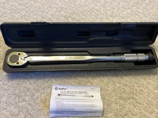 Ampro Micrometer T39913, 1/2" DR Adjustable Torque Wrench 10-150Ft. Lbs. W/ case