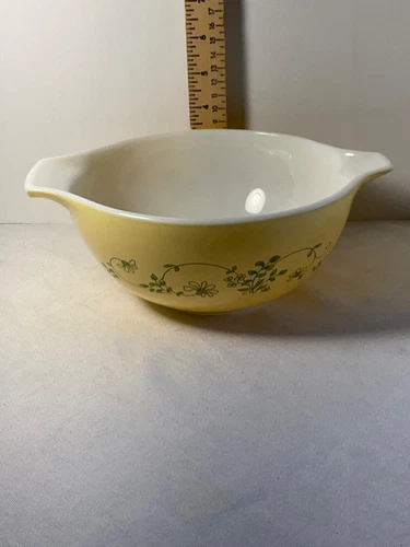 Pyrex #442 Shanendoah design mixing bowl 1.5qt