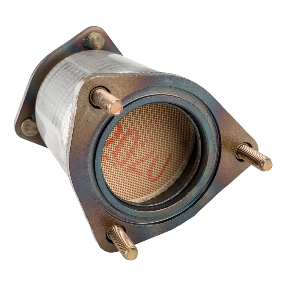 Catalytic Converter EPA For 99-02 Daewoo Lanos 1.6L 04-08 Chevrolet Aveo 1.6L - Image 4 of 4