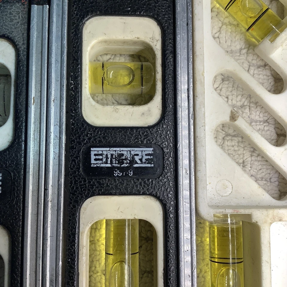 Lot Of 4 Empire 9” True Blue Magnetic Torpedo Levels - em81.9 - 991-9 - 33-9-USA - Image 4 of 4