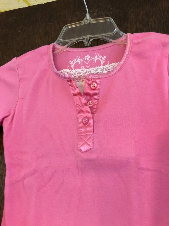 Niñas Talla 5-6 Manga Larga Rosa Algodón Top Encaje Inserto 3 Botones 17" Largo Foto 2 de 3