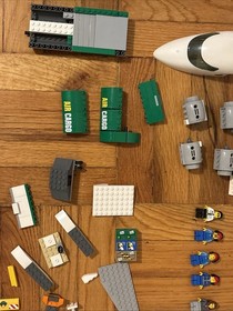 Lego City Cargo Terminal 2013 INComplete RETIRED READ DESC