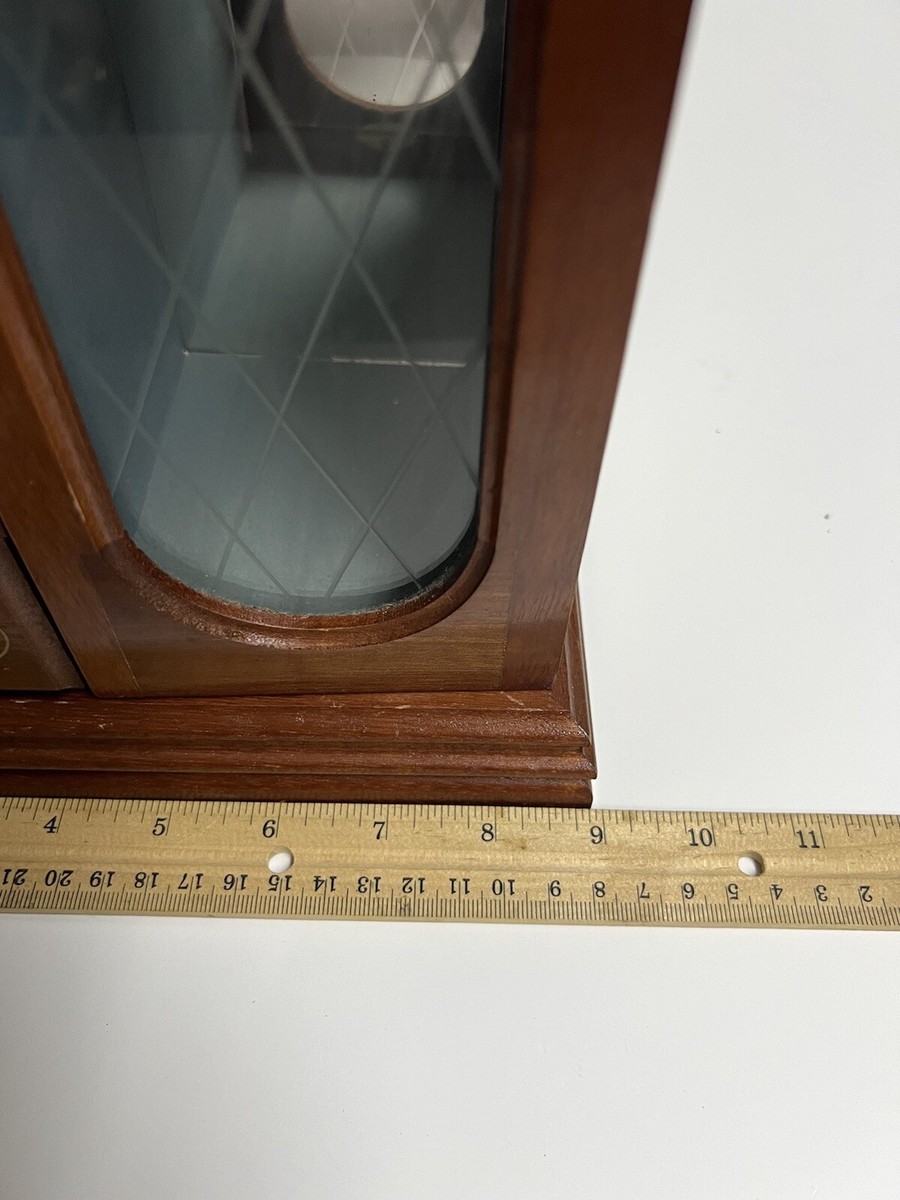 Armoire Austral à 3 portes, 180.7 CM H X 90 CM L X 46.99 CM P, Noir