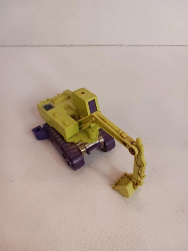 Scavenger Transformers G1 Devastator Constructicons Figure