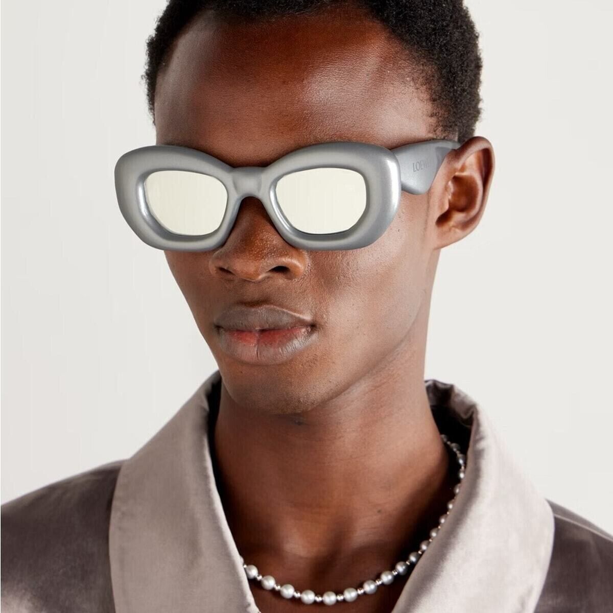 サングラス LOEWE LIGHT GREY ACETATE SUNGLASSES Loewe Men Sunglasses LW40117I 20C Silver Grey Smoke Mirror