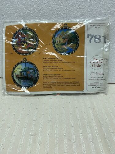 Vintage Needlepoint Craft Project Unopened Creative Circle 1983 W Ring Cottage - Afbeelding 1 van 5
