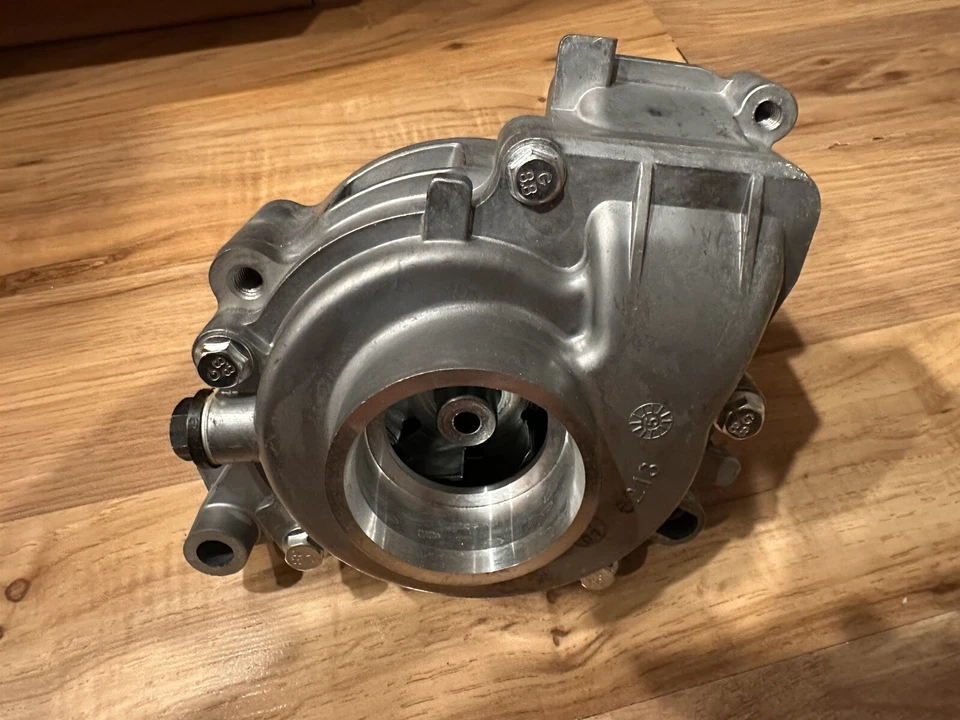 Bomba de agua del motor Gates para Chevrolet Equinox 2010-2017 12630084 43529 Foto 2 de 3