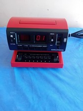 Grundig Radio Sveglia Sono-Clock 550 colore rosso Vintage Non funzionante.
