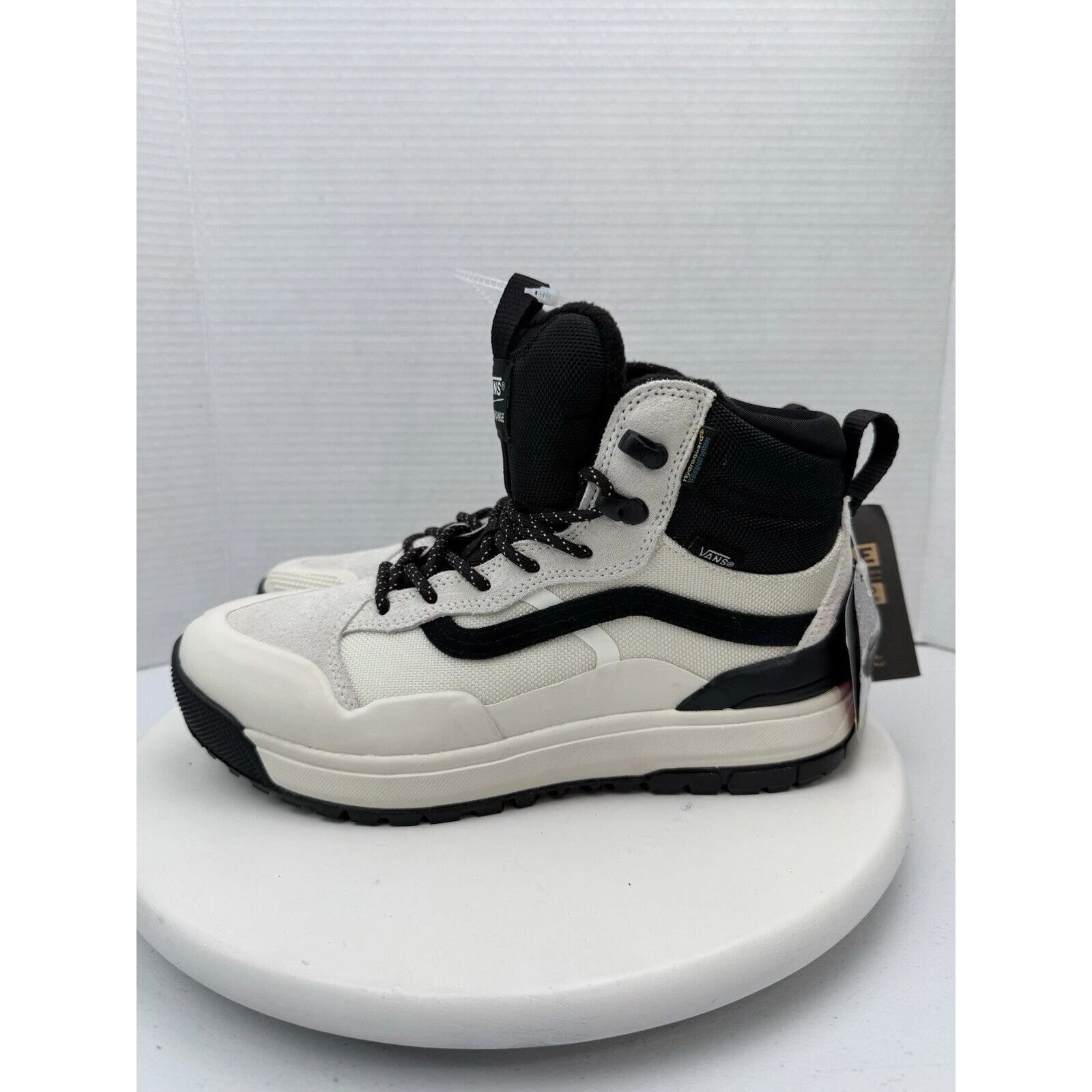 Vans Ultrarange EXO Hi MTE-2 Mens Size 8 White Waterproof Hiking Boots Shoes