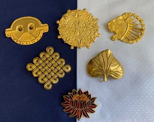 Vtg Metropolitan Museum of Art Brooch Lot Golden Scatter Pins Costume Jewelry