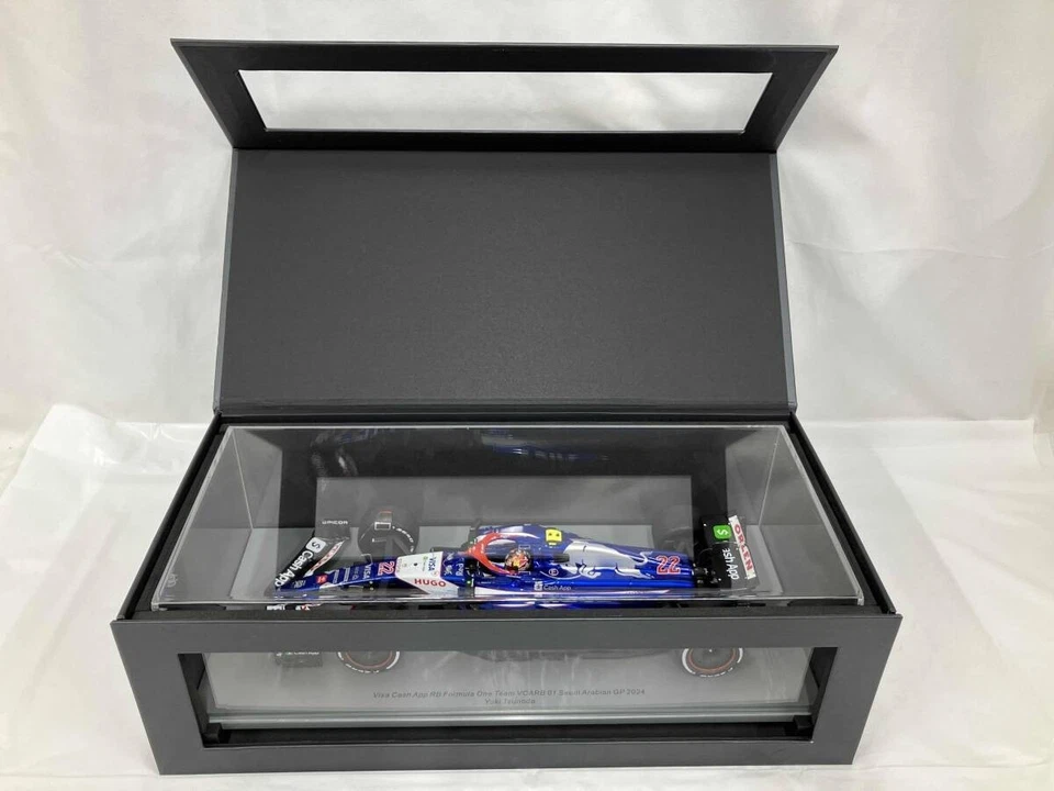 Spark model 1/18 Visa Cash App RB Formula One Team VCARB 01 No.22 Y.Tsunoda - Image 2 of 4