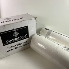 x2 Downstoria Feather Down Pillows Queen w Gusset Medium