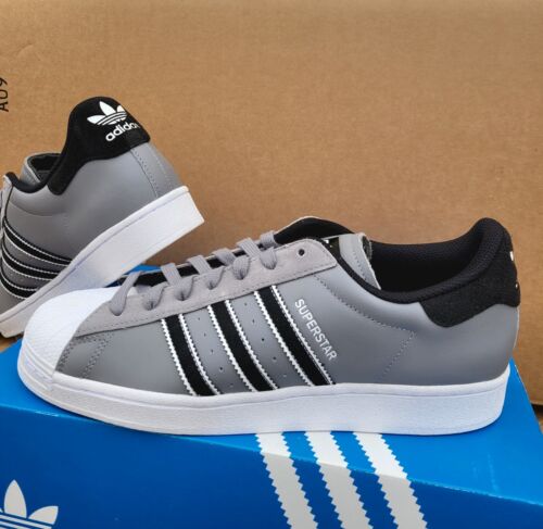 Zapatillas Adidas Superstar para hombre grises raras - Imagen 2 de 5