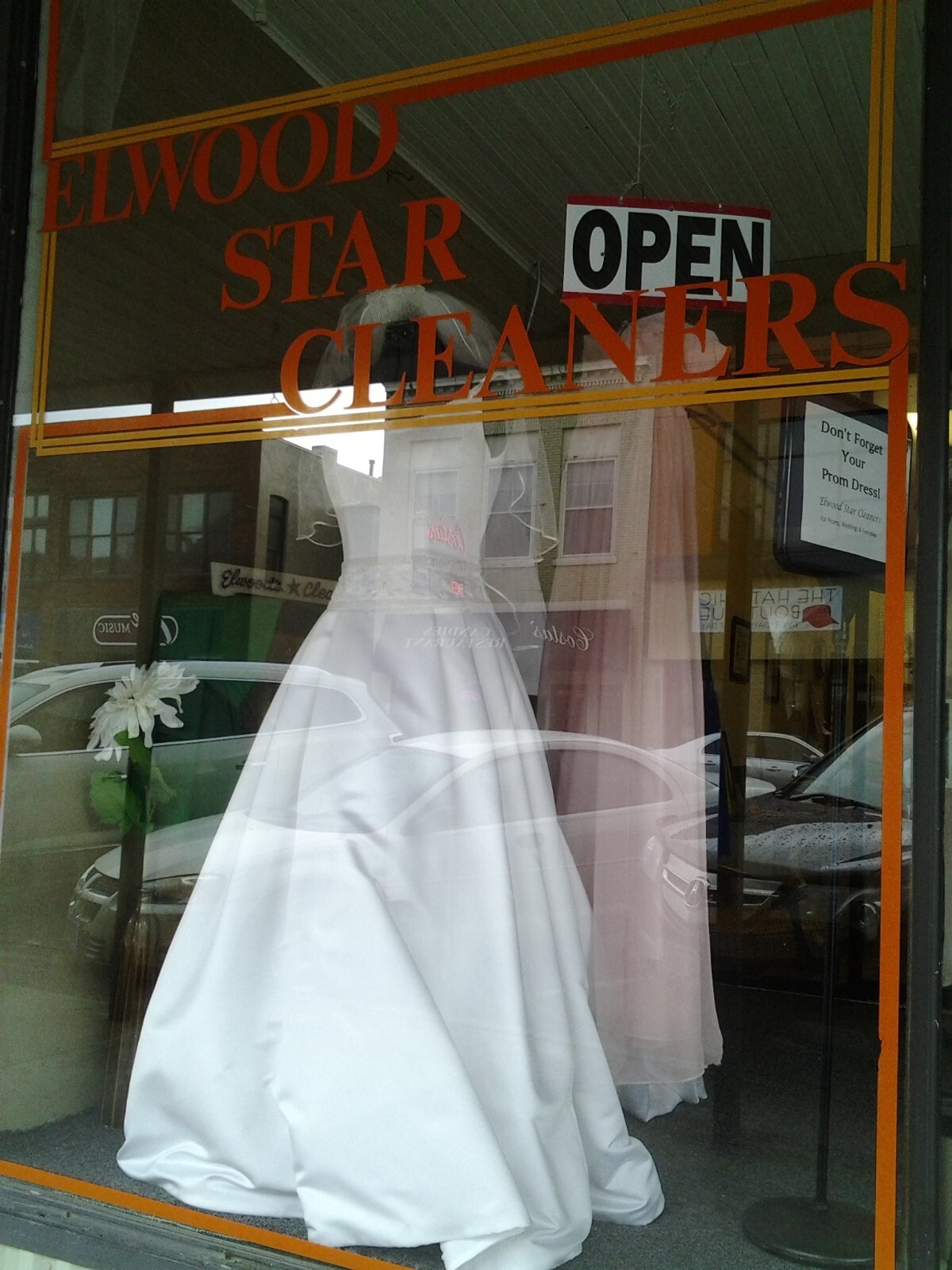 Laundry/Dry Cleaners Business for Sale in Downtown Owatonna, MN