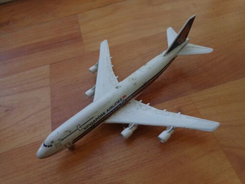 901/51 SCHABAK 1:600 BOEING 747-300 SINGAPORE AIRLINES DIECAST AIRCRAFT  PLANE