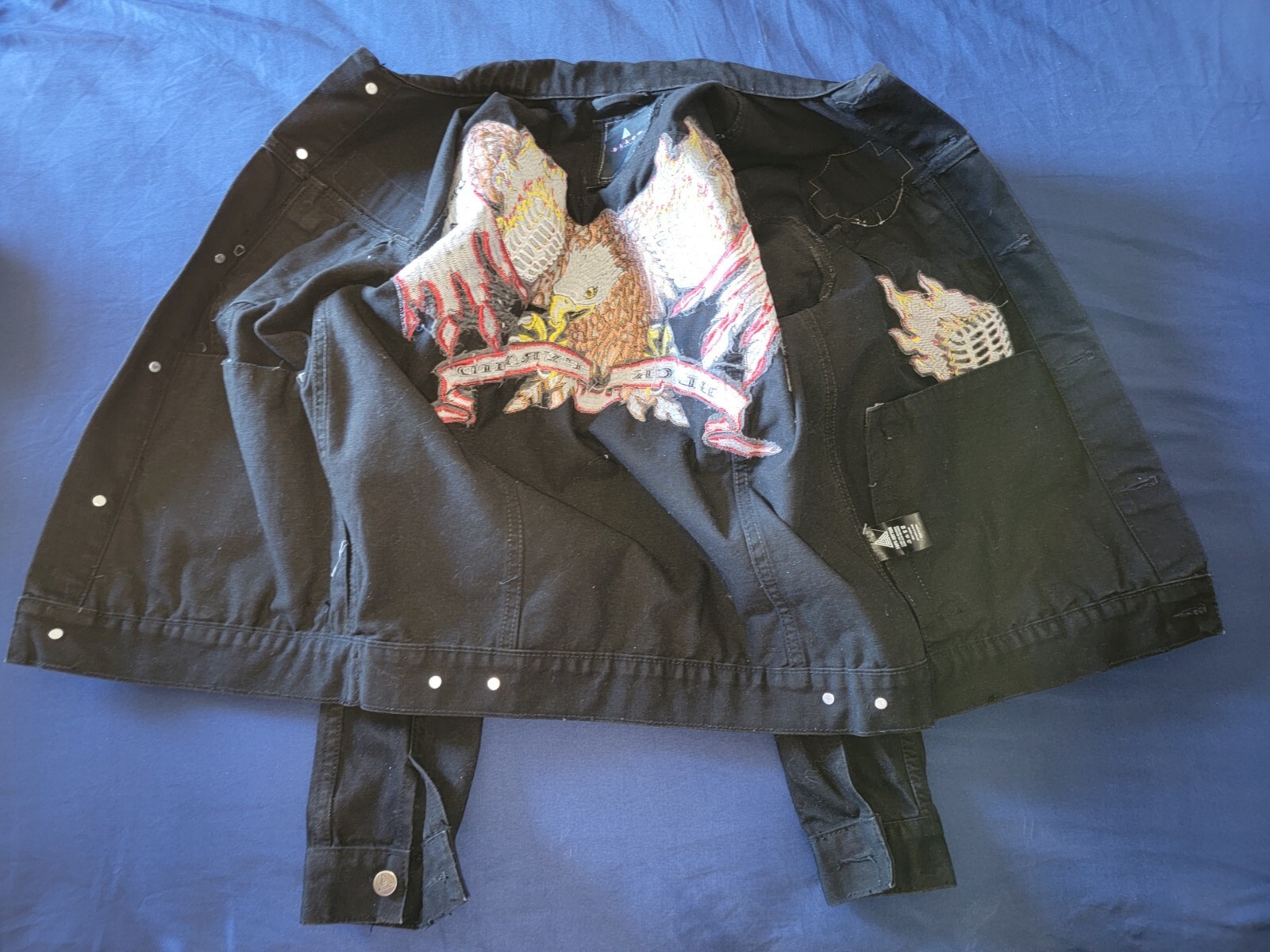 Black Pyramid Patch Embroidered Cotton Denim Jack… - image 9