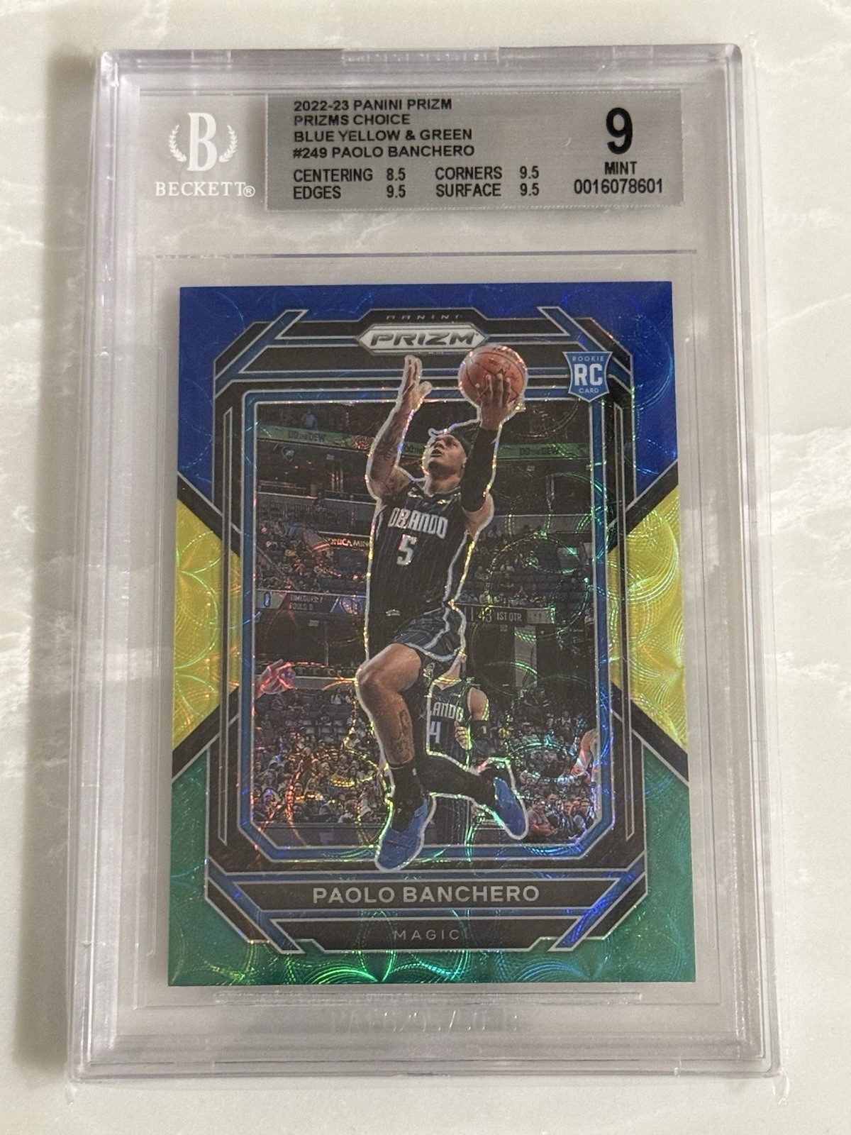 2022 Panini Prizm Paolo Banchero #249 Prizms Choice Blue Yellow Green 9.5 x 3