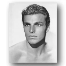 Buster Crabbe Bare-Chested Publicity Portrait Circa 1936 Vintage Photo 8x10 Phot