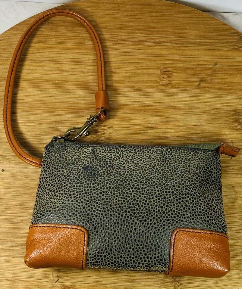 Maggib小号钱包带钥匙包内6英寸x4英寸x1英寸  — 第 3/4 张图片