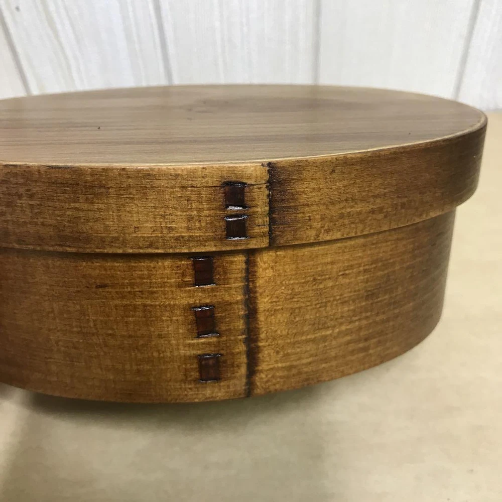 Magewappa Bento Box - 700ml Wooden Lacquer Finish with Band Magewappa Bento Box - 700ml Wooden Lacquer Finish with Band