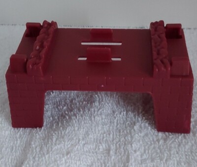 Thomas Trackmaster Super Train Station  Riser  RB1 Dark Red 1 Pc . Replacement