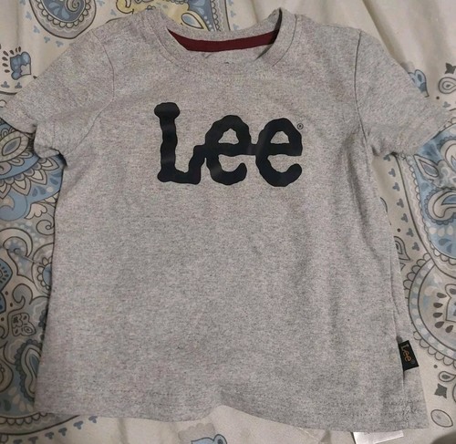 Lee Toddler Boy's 3-PC SET T-shirt, Hoodie and Pants - Maroon/black 2T/24 mths - Picture 8 of 9