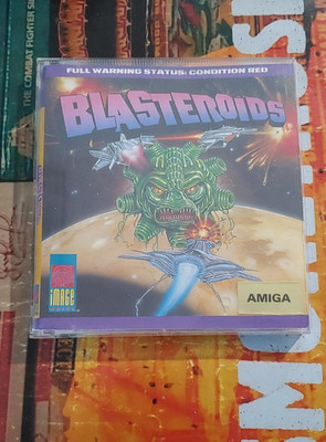 Blasteroids (Image Works 1988) Commodore Amiga (Disk, Manual, Box) works 16-bit