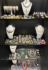 Nice mostly Vintage Jewelry Lot! Many signed pieces - 200 total - A16