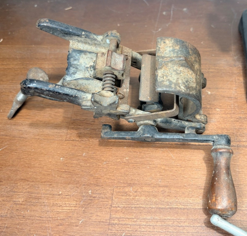 Vtg  Berarducci Bros Cast Iron Hand Crank Pasta Noodle Maker & accessories