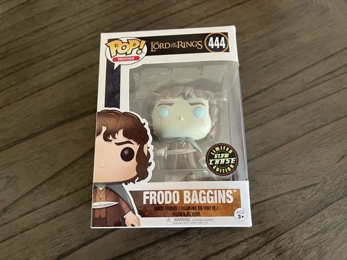 Funko Pop! Vinyl: The Lord of the Rings - Frodo Baggins (Chase) #444 & Protector