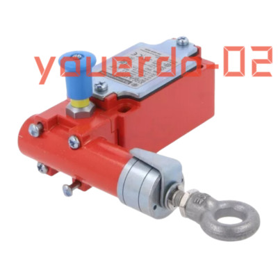 1 PC New Telemecanique Electric XY2CJL15H29 Latching emergency stop rope pull