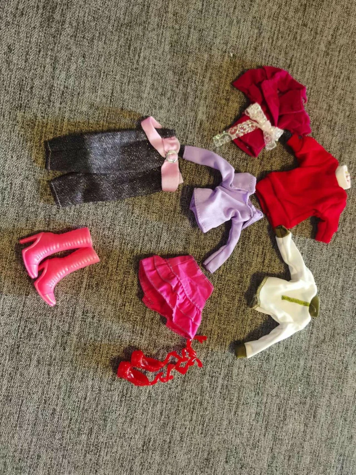 Lote 8 artículos: 4XTops + Vaqueros + Mini Vestido + 2 pares de zapatos para muñeca BJD de 11,5" 1/6 Foto 3 de 4