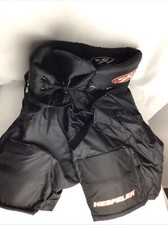 Hespeler Small 92Y7252 Roller Field or Ice Hockey Padded Shorts Ice Pants Black