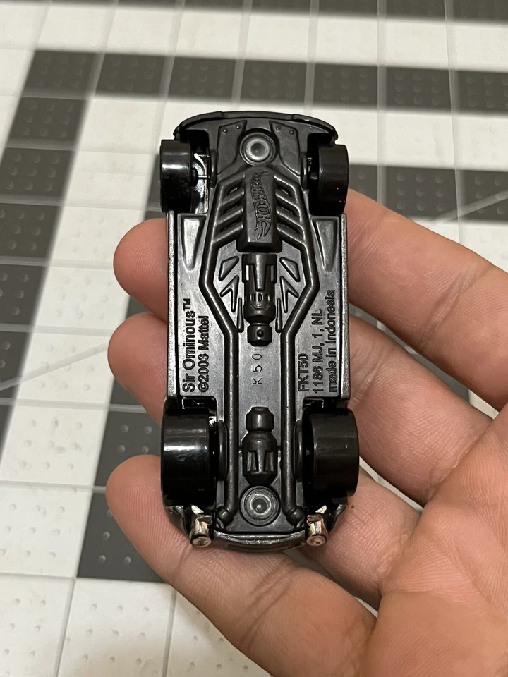 JUSTICE LEAGUE Design CYBORG SIR OMINOUS LOOSE Hot Wheels DC Comics - Image 4 of 4