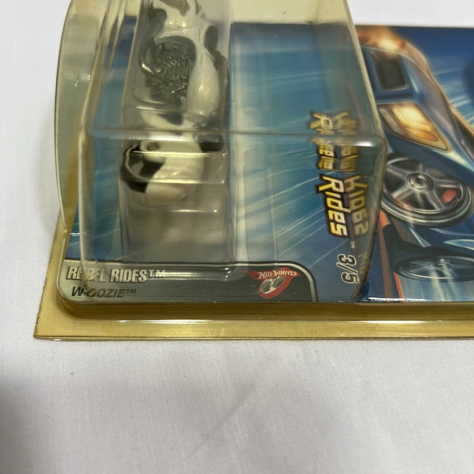 Hot Wheels Rebel Rides 3/5, W-OOZIE 2005-078, White ~ NEW SEALED - Image 2 of 4
