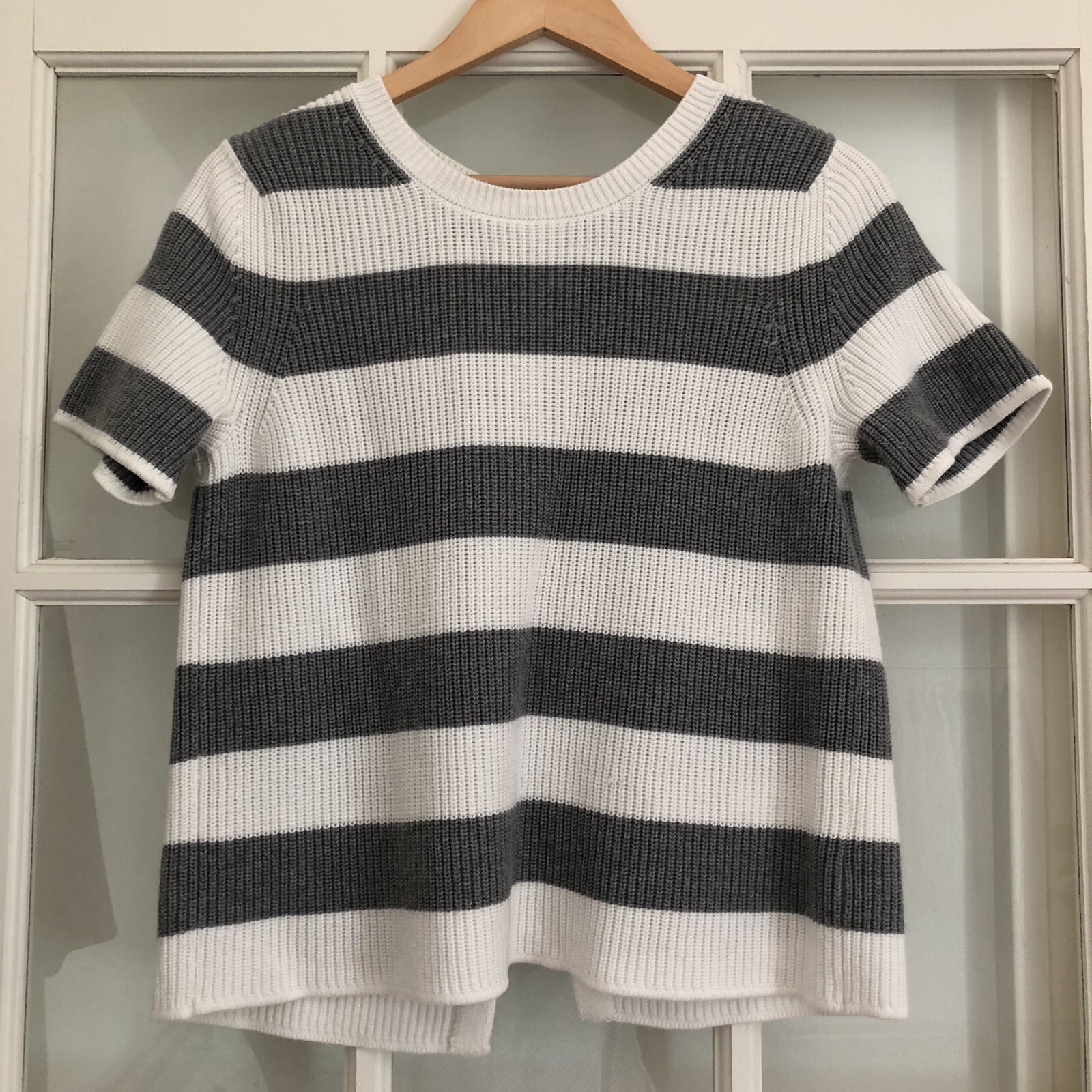 banana republic open back sweater 