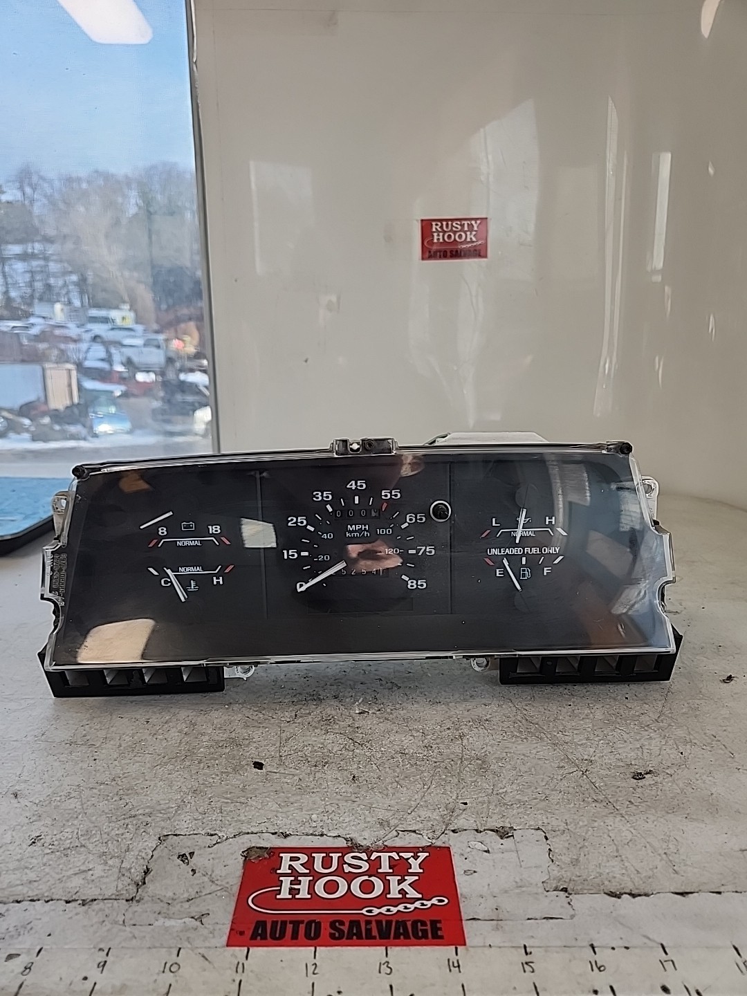 1993 Ford Ranger Instrument Cluster e97f-10b885 25k